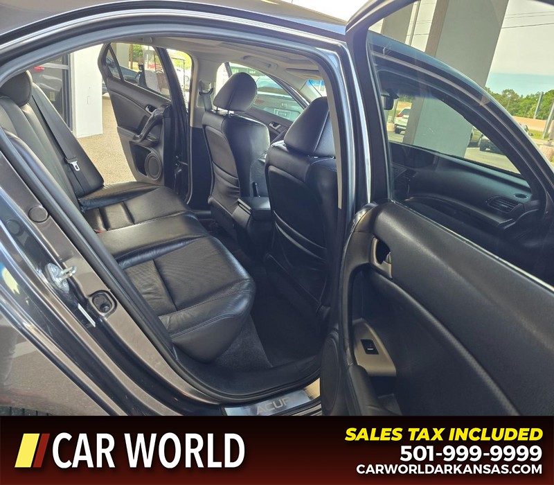 Acura TSX Vehicle Full-screen Gallery Image 12