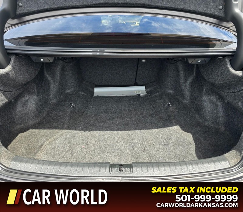 Acura TSX Vehicle Full-screen Gallery Image 13