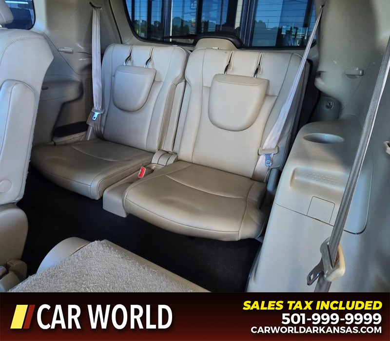Toyota Highlander Vehicle Full-screen Gallery Image 11