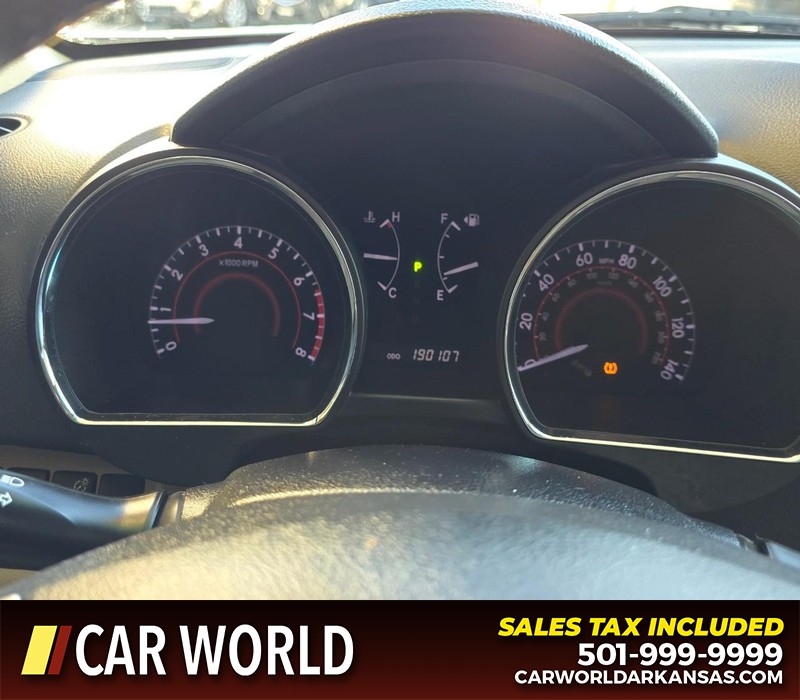 Toyota Highlander Vehicle Full-screen Gallery Image 20