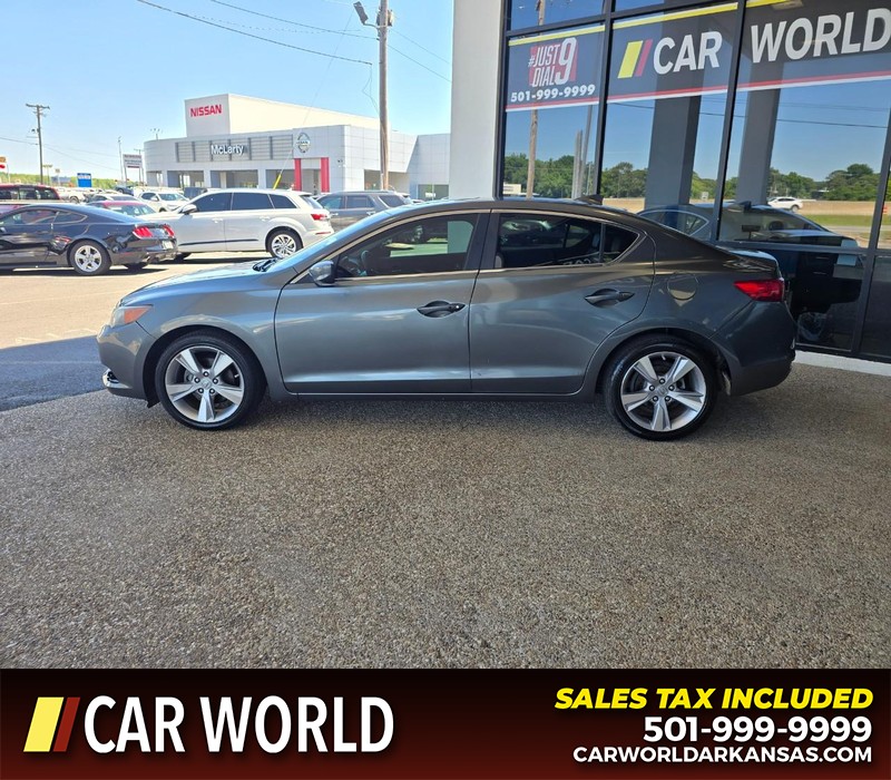 Acura ILX Vehicle Full-screen Gallery Image 4