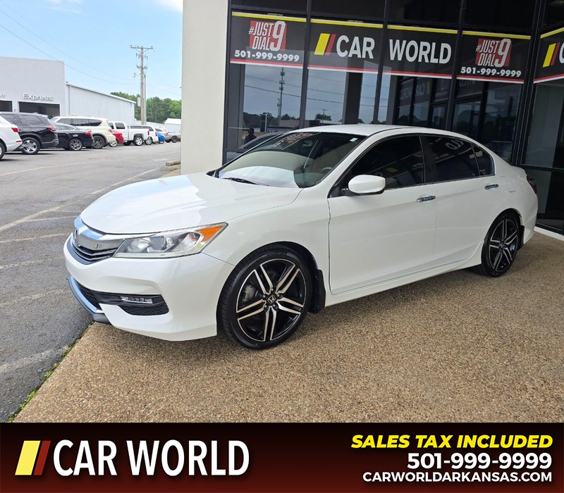 Honda Accord Sedan Vehicle Full-screen Gallery Image 3