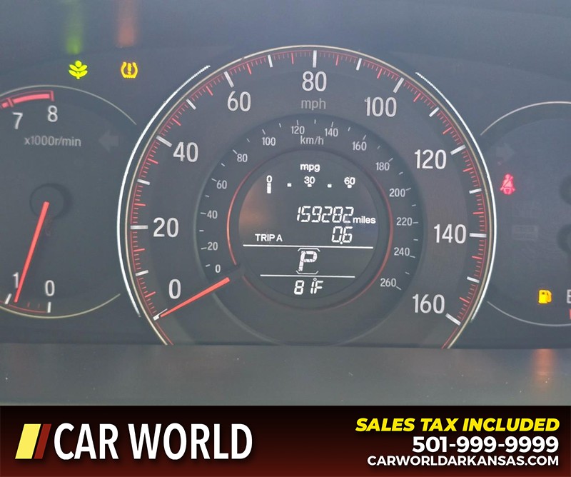 Honda Accord Sedan Vehicle Full-screen Gallery Image 16