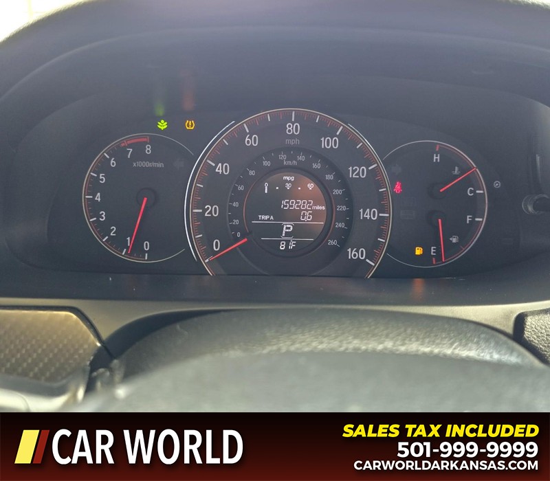 Honda Accord Sedan Vehicle Full-screen Gallery Image 17