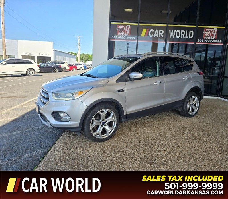 Ford Escape Vehicle Full-screen Gallery Image 3