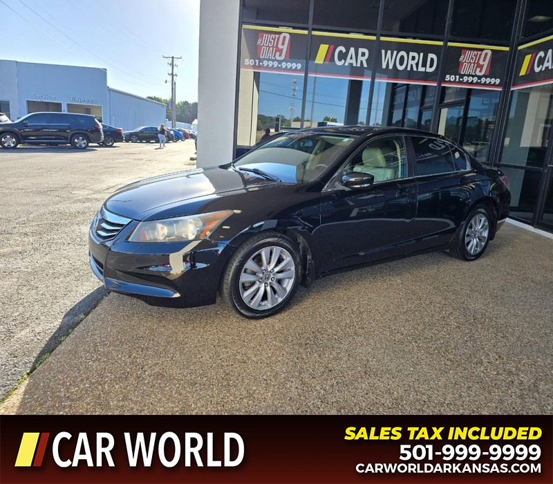 Honda Accord Sedan Vehicle Full-screen Gallery Image 3
