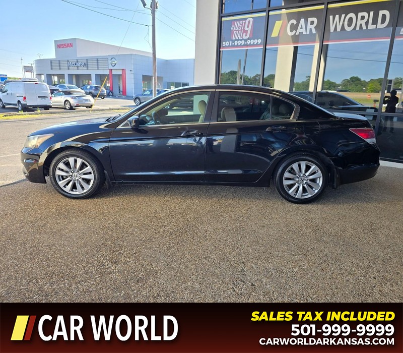 Honda Accord Sedan Vehicle Full-screen Gallery Image 4