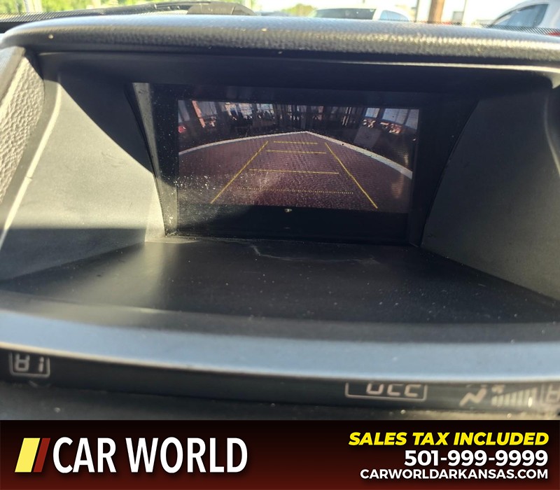 Honda Accord Sedan Vehicle Full-screen Gallery Image 18