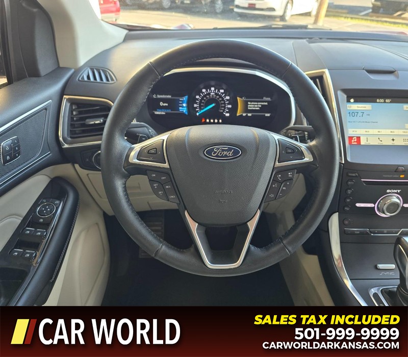 Ford Edge Vehicle Full-screen Gallery Image 18
