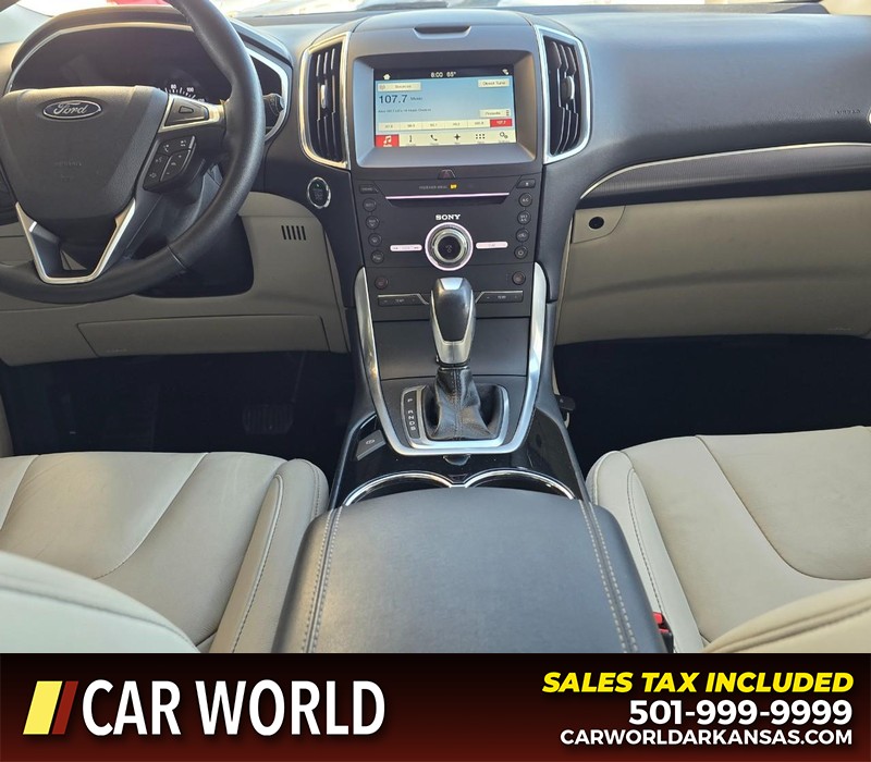 Ford Edge Vehicle Full-screen Gallery Image 21