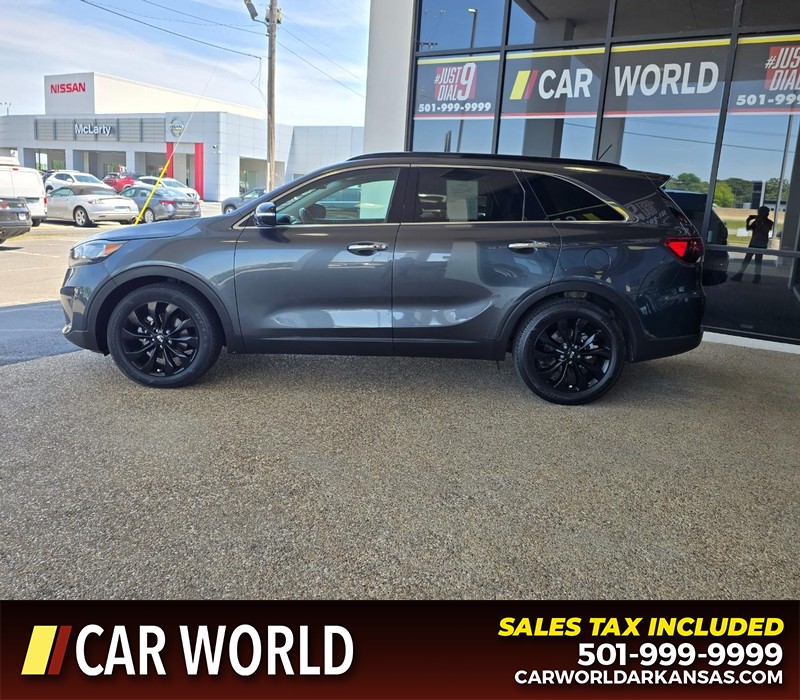 Kia Sorento Vehicle Full-screen Gallery Image 4