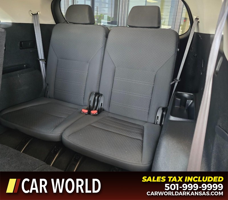Kia Sorento Vehicle Full-screen Gallery Image 11