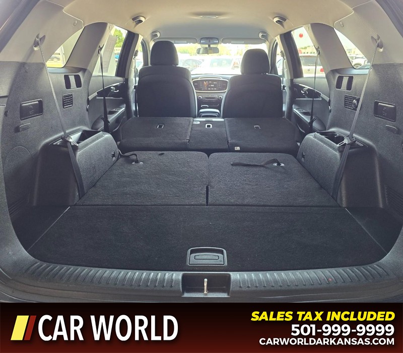 Kia Sorento Vehicle Full-screen Gallery Image 17