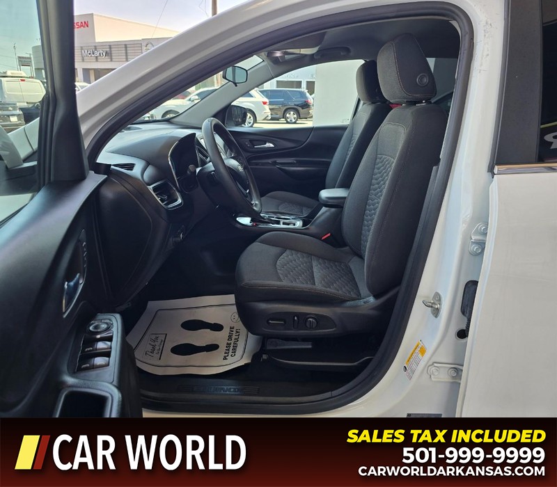 Chevrolet Equinox Vehicle Full-screen Gallery Image 8