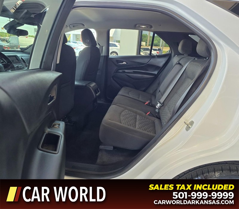 Chevrolet Equinox Vehicle Full-screen Gallery Image 10