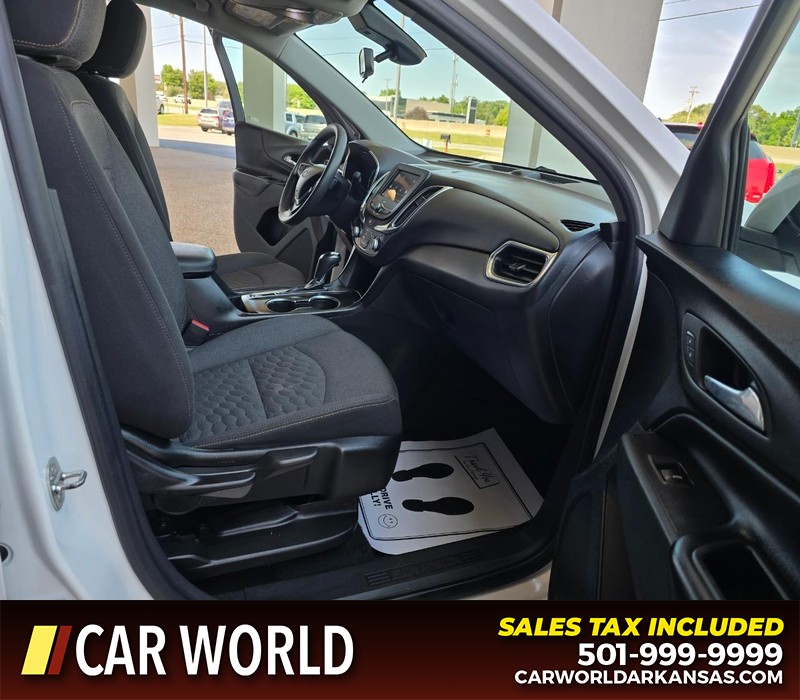 Chevrolet Equinox Vehicle Full-screen Gallery Image 11