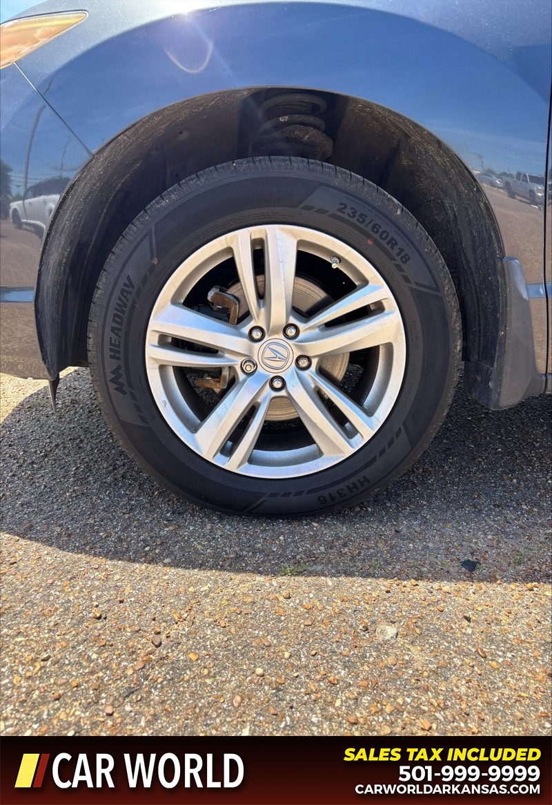 Acura RDX Vehicle Full-screen Gallery Image 11