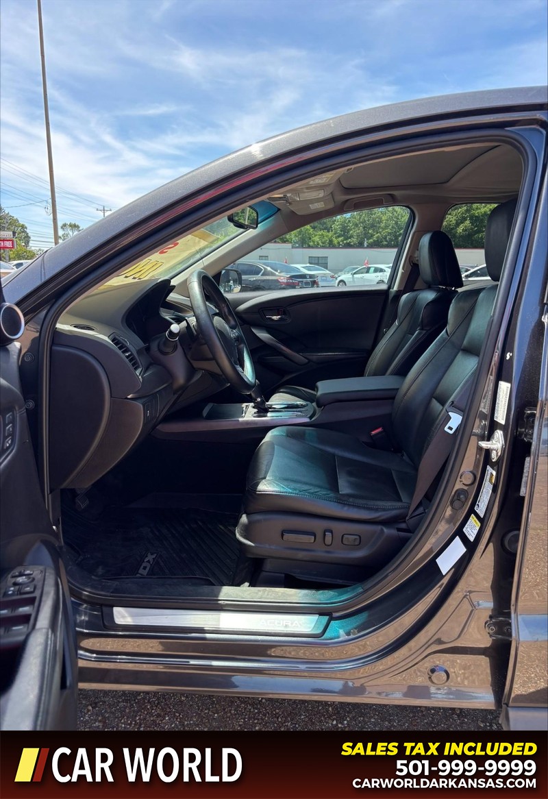 Acura RDX Vehicle Full-screen Gallery Image 13