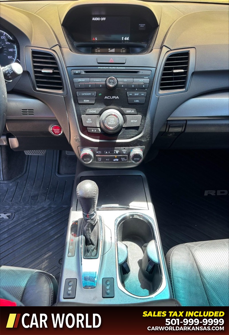 Acura RDX Vehicle Full-screen Gallery Image 17