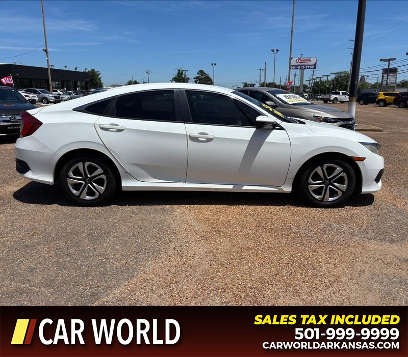 Honda Civic Sedan Vehicle Full-screen Gallery Image 2
