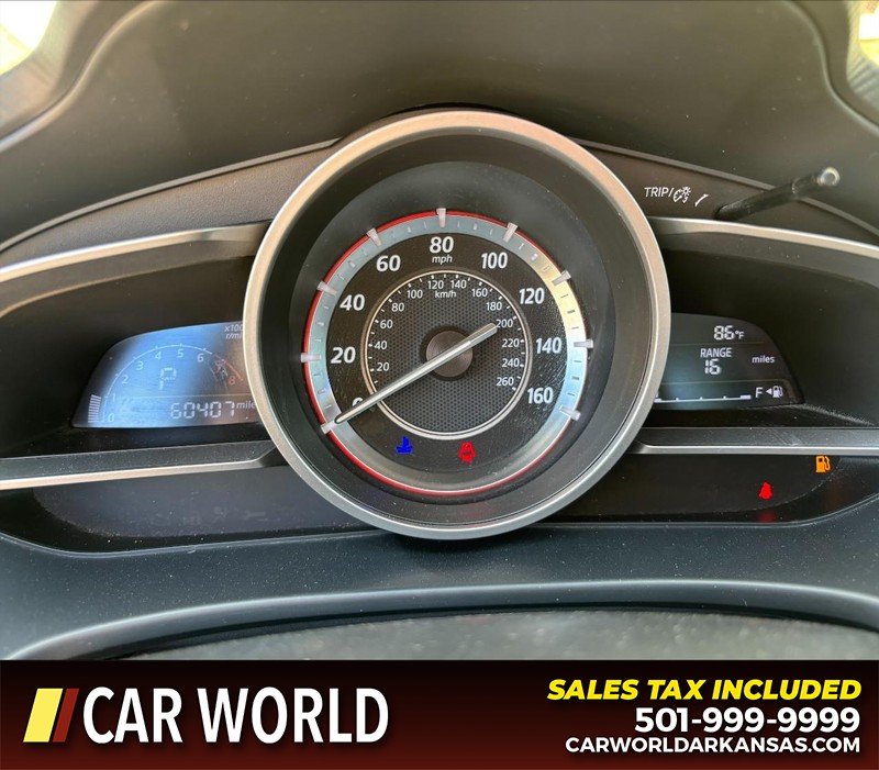 Mazda Mazda3 Sedan Vehicle Full-screen Gallery Image 20