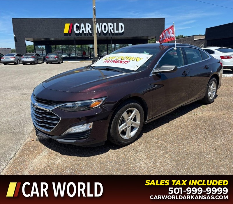 Chevrolet Malibu Vehicle Full-screen Gallery Image 9