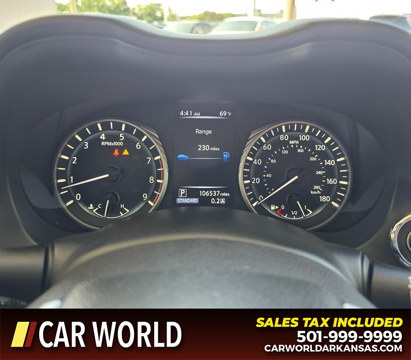 INFINITI Q50 Vehicle Full-screen Gallery Image 16