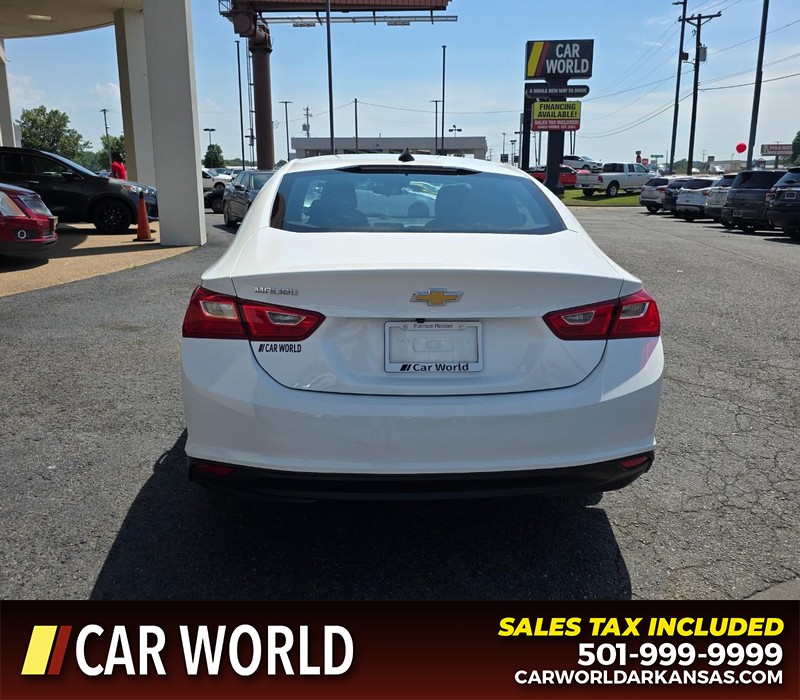 Chevrolet Malibu Vehicle Full-screen Gallery Image 5