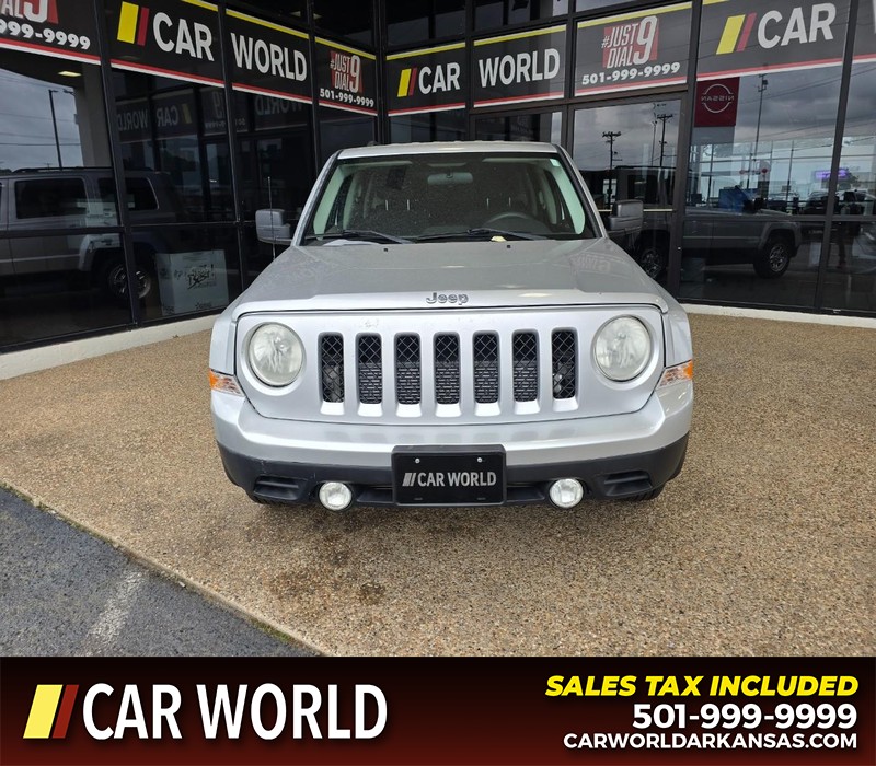 Jeep Patriot Vehicle Full-screen Gallery Image 2