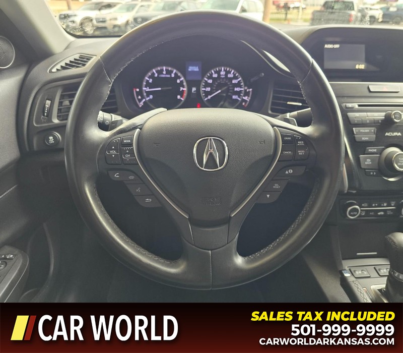 Acura ILX Vehicle Full-screen Gallery Image 15