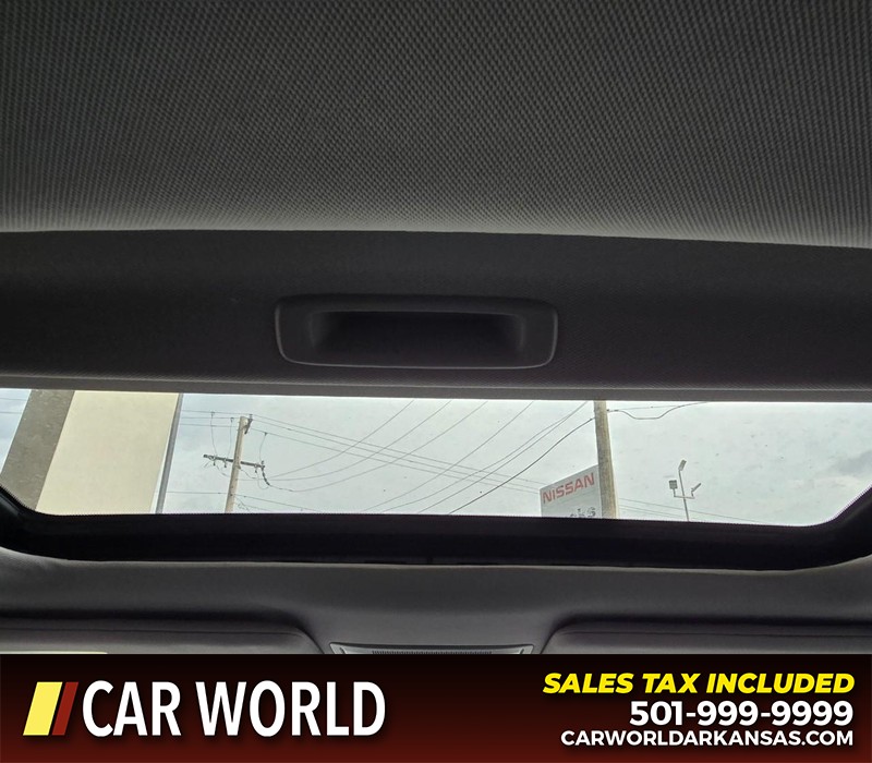 Acura ILX Vehicle Full-screen Gallery Image 19