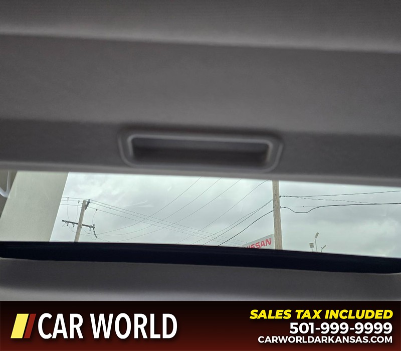 Ford Fusion Vehicle Full-screen Gallery Image 19