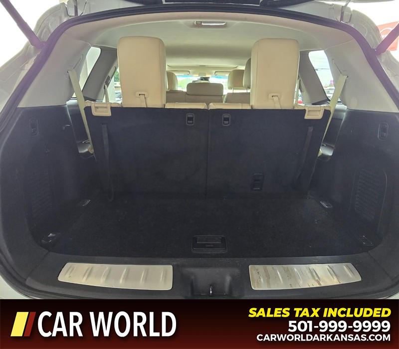 INFINITI QX60 Vehicle Full-screen Gallery Image 15