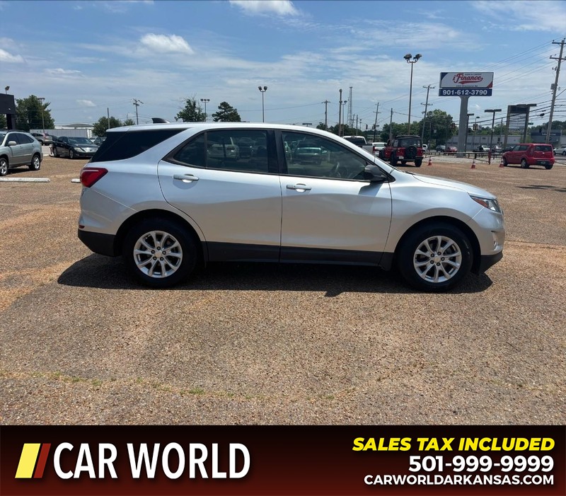 Chevrolet Equinox Vehicle Full-screen Gallery Image 2