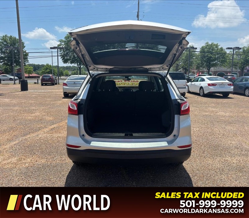 Chevrolet Equinox Vehicle Full-screen Gallery Image 5