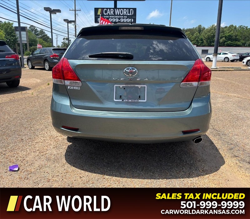 Toyota Venza Vehicle Full-screen Gallery Image 4