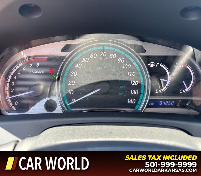 Toyota Venza Vehicle Full-screen Gallery Image 19