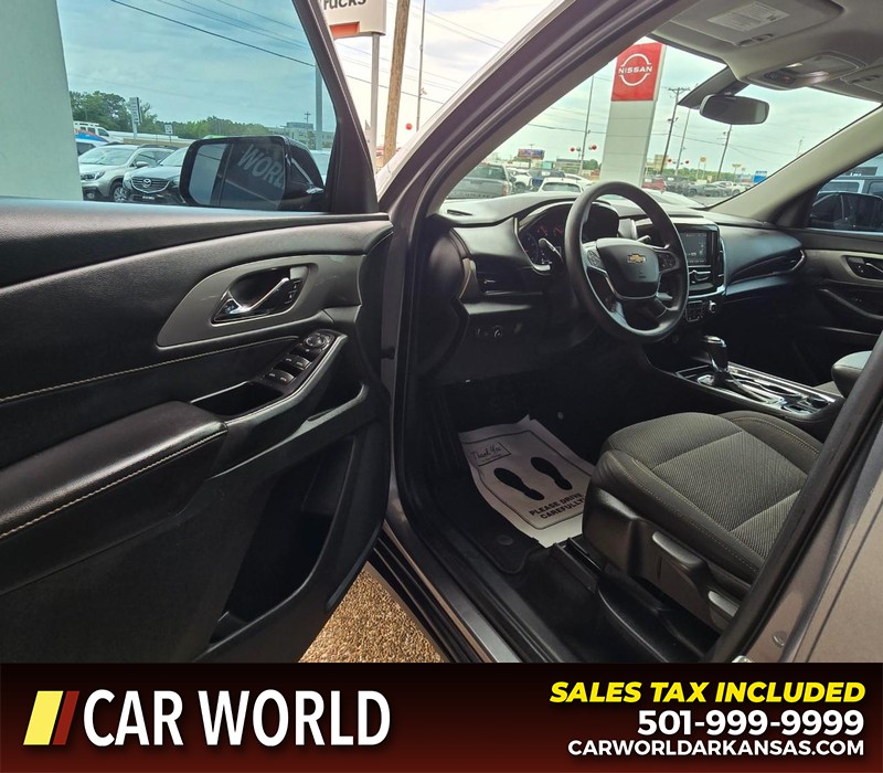 Chevrolet Traverse Vehicle Full-screen Gallery Image 7