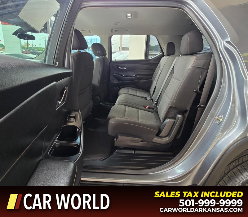 Chevrolet Traverse Vehicle Full-screen Gallery Image 10