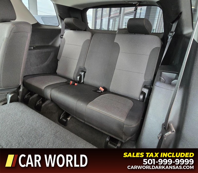 Chevrolet Traverse Vehicle Full-screen Gallery Image 11