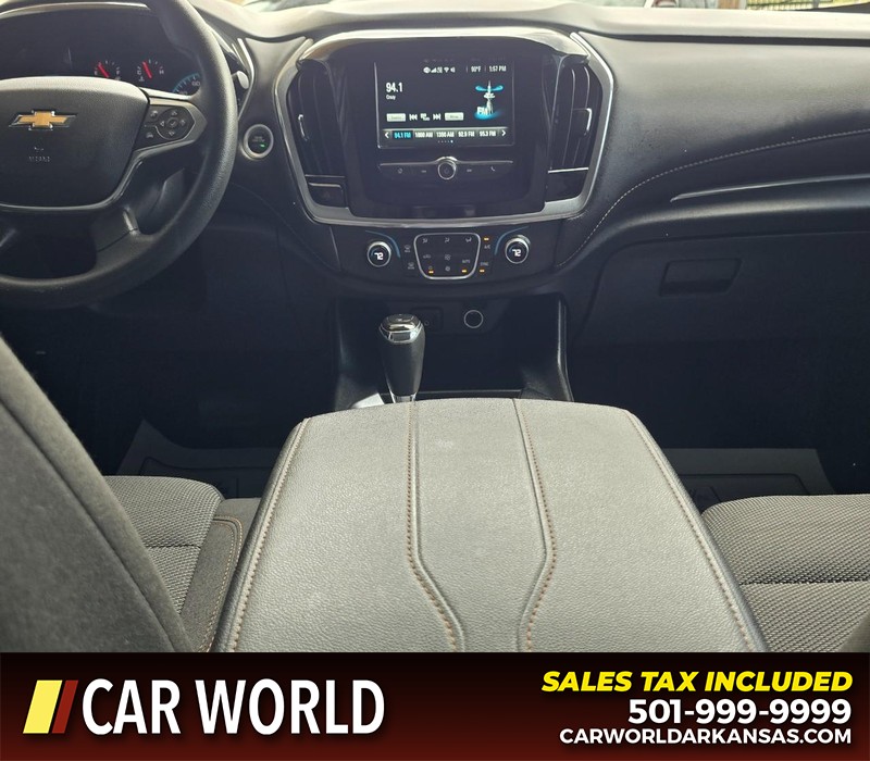 Chevrolet Traverse Vehicle Full-screen Gallery Image 21