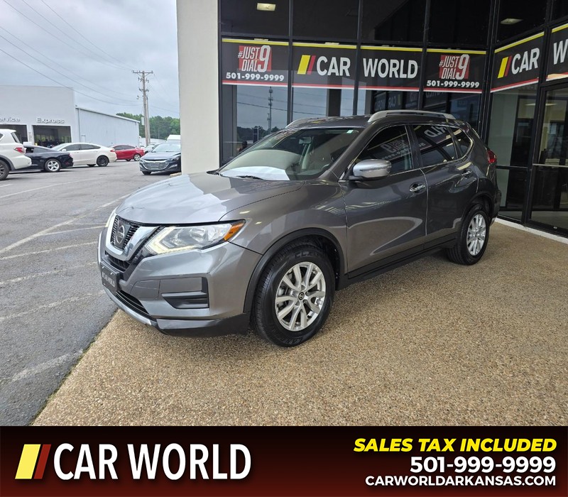 Nissan Rogue Vehicle Full-screen Gallery Image 3