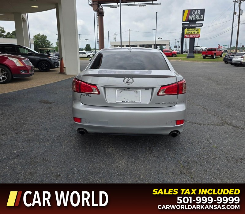 Lexus IS 250 Vehicle Full-screen Gallery Image 5