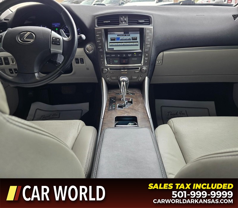 Lexus IS 250 Vehicle Full-screen Gallery Image 18