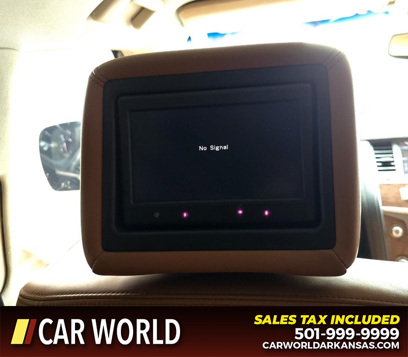 Nissan Armada Vehicle Full-screen Gallery Image 18