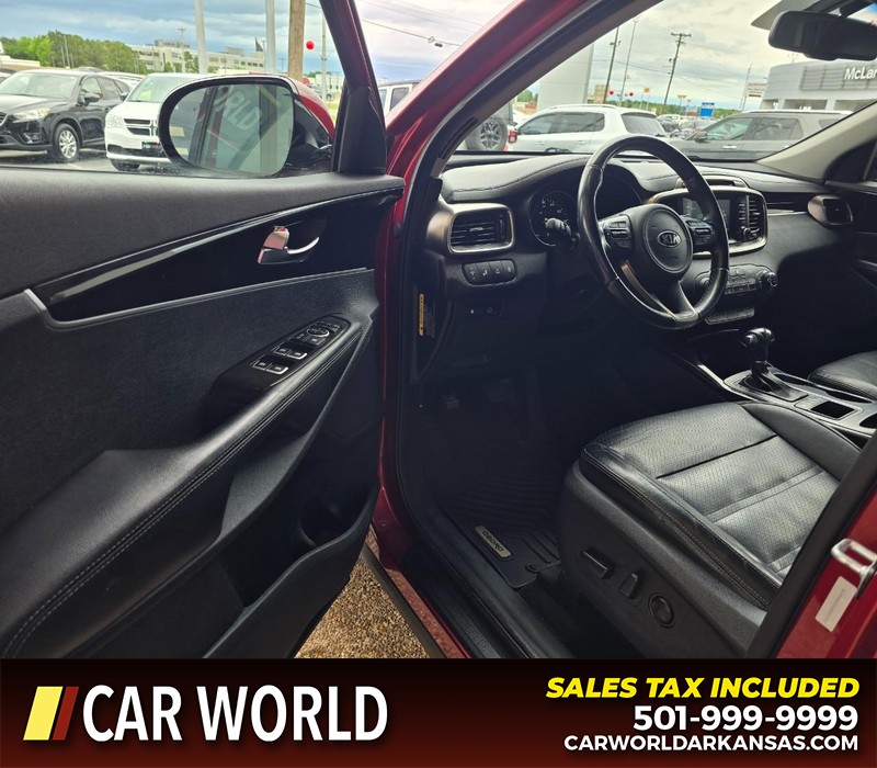 Kia Sorento Vehicle Full-screen Gallery Image 7