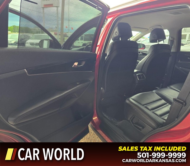 Kia Sorento Vehicle Full-screen Gallery Image 10