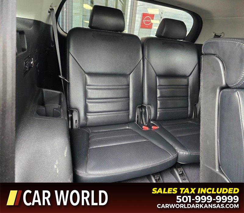 Kia Sorento Vehicle Full-screen Gallery Image 15