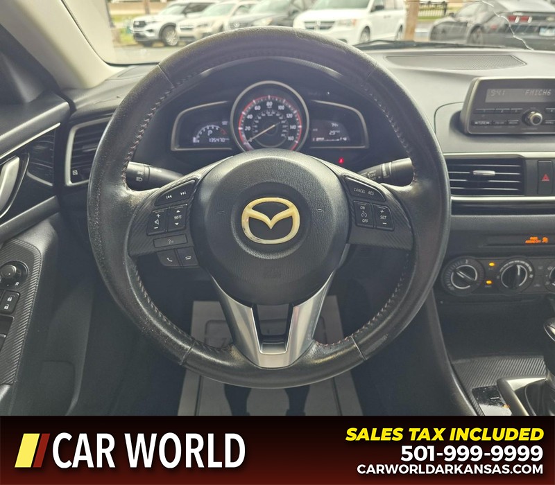 Mazda Mazda3 Sedan Vehicle Full-screen Gallery Image 14