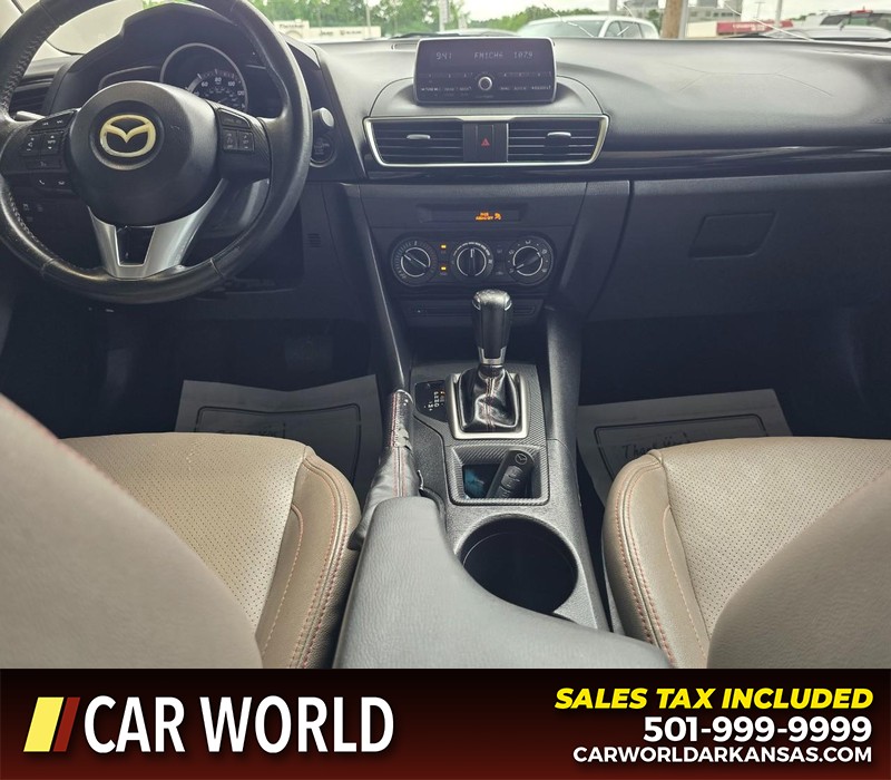 Mazda Mazda3 Sedan Vehicle Full-screen Gallery Image 17